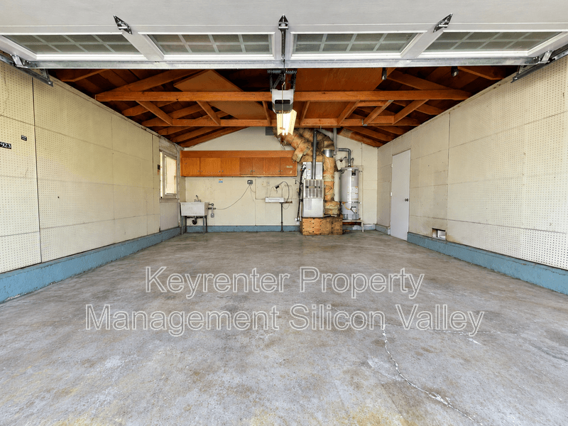 San Jose House: 4408 Bucknall Rd