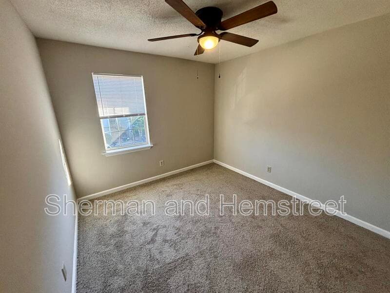 Evans Condo: 518 Commons Dr