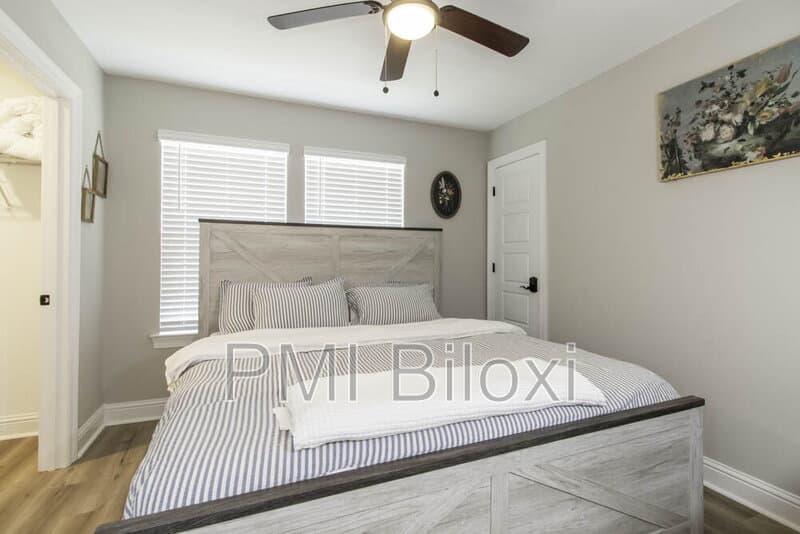 Biloxi House: 143 Coral Breeze Dr
