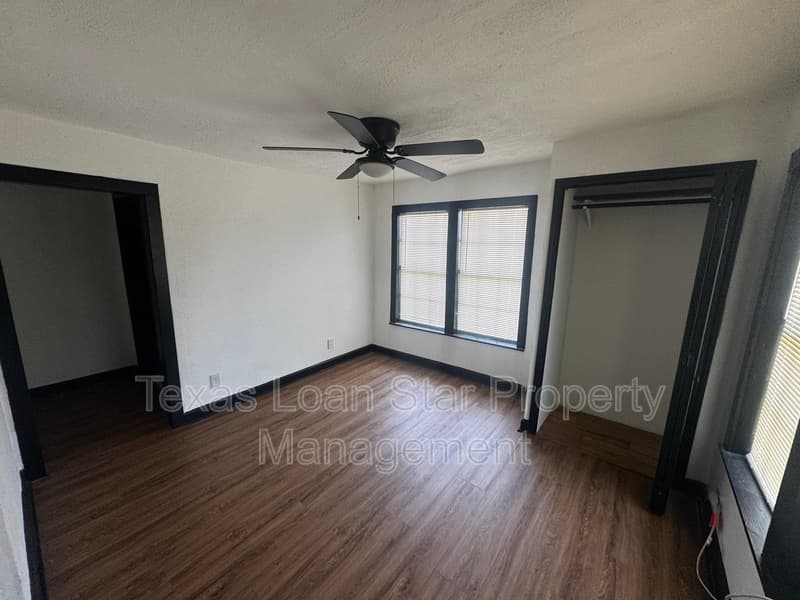 Houston Condo: 1504 Luzon St