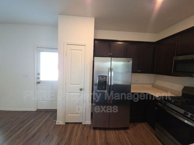 Austin House: 10712 Sunday Drive