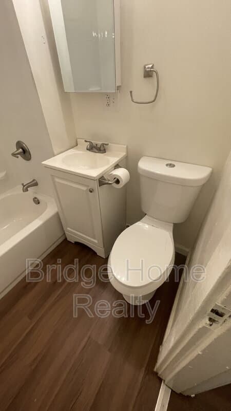 McKees Rocks Condo: 802 13th St