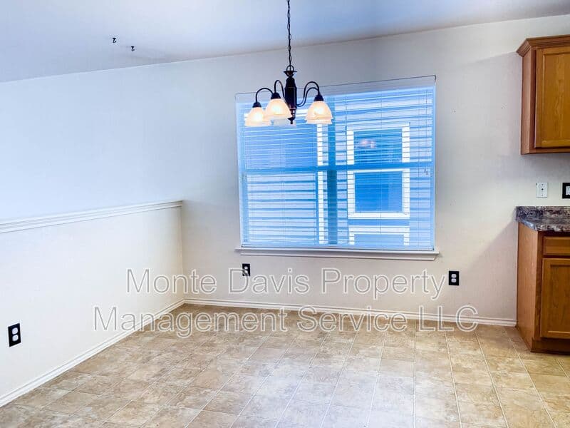 Cedar Park House: 601 Cherry Creek Drive
