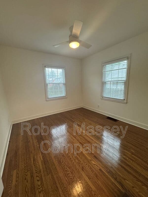 Louisville House: 4109 Winchester Road