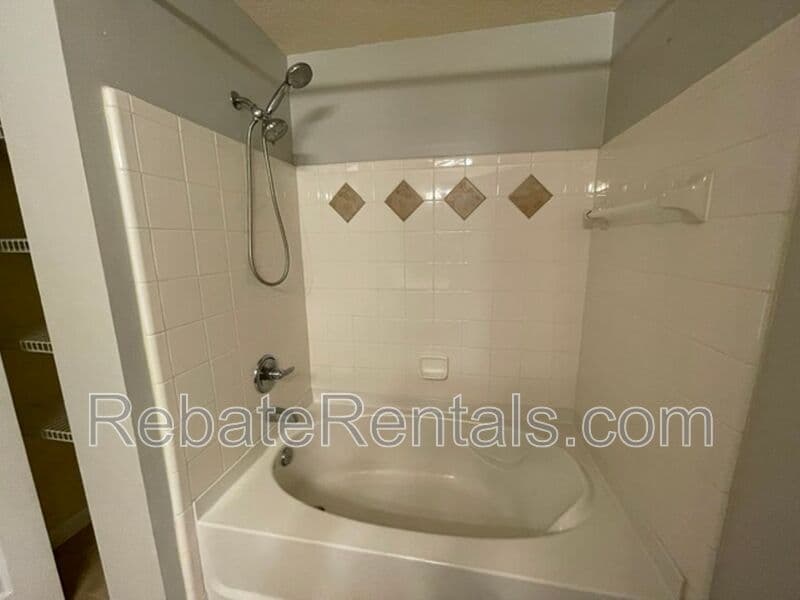 Jacksonville Condo: 10435 Midtown Parkway