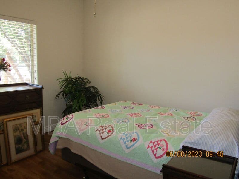 Tempe House: 1350 W 13th St