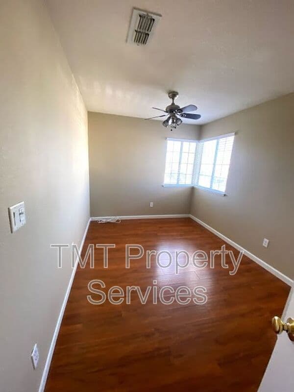 Sacramento House: 1 Windance Ct