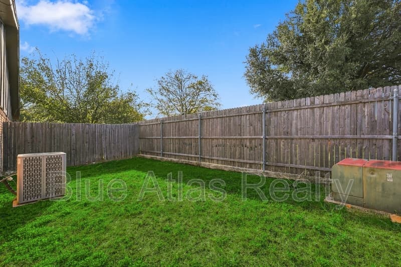 Fort Worth House: 3423 Meadowmoor Street