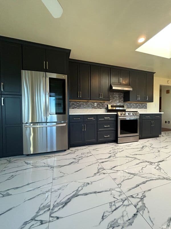 La Mesa House: 4040 Yale Ave