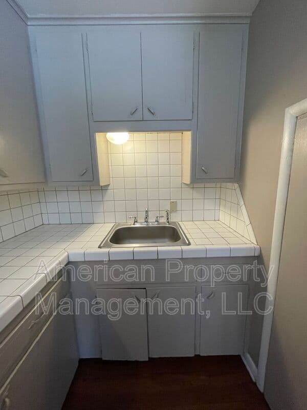 Tulsa Condo: 719 S Troost Ave