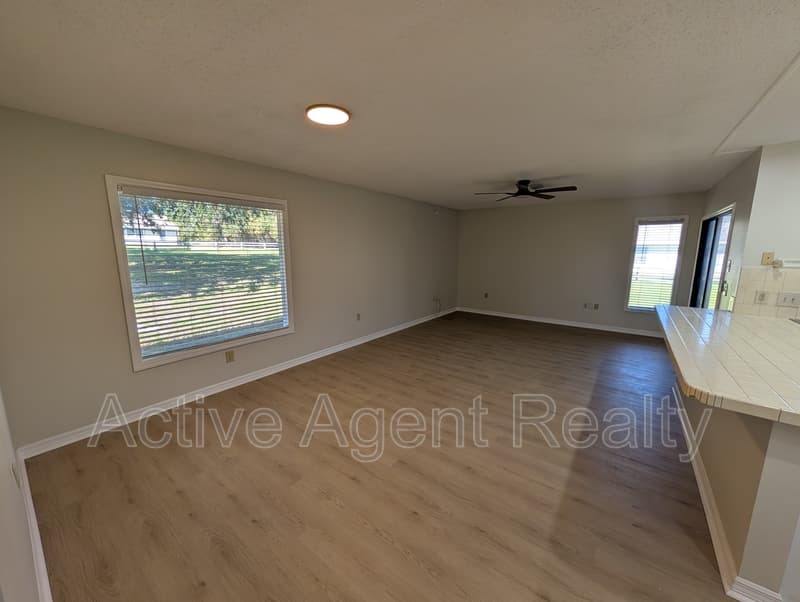 Lecanto House: 2215 West Shining Dawn Lane
