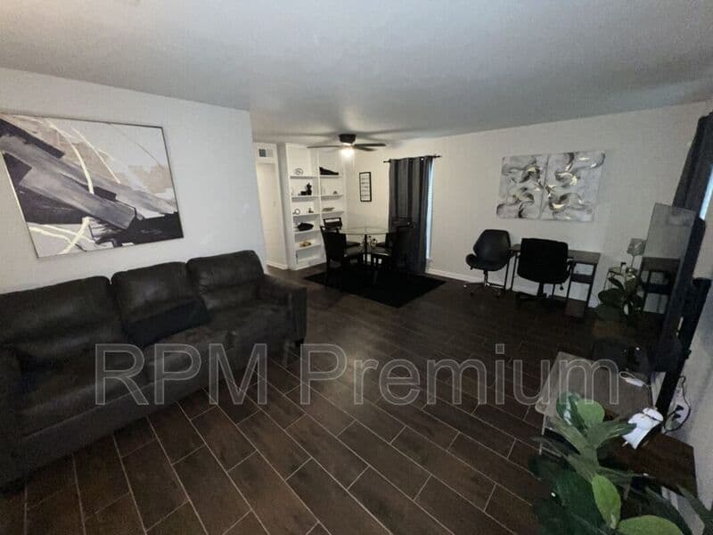 Baton Rouge Condo: 4547 Alvin Dark