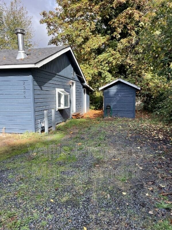 Sweet Home House: 2306 Jefferson Street