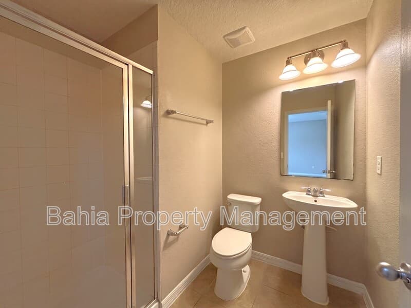 Kissimmee Townhome: 5110 Adelaide Dr
