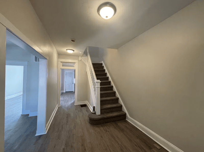 Baltimore House: 41X N Loudon Ave