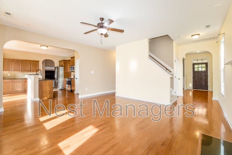 Fayetteville House: 2828 Deepwater Ct.