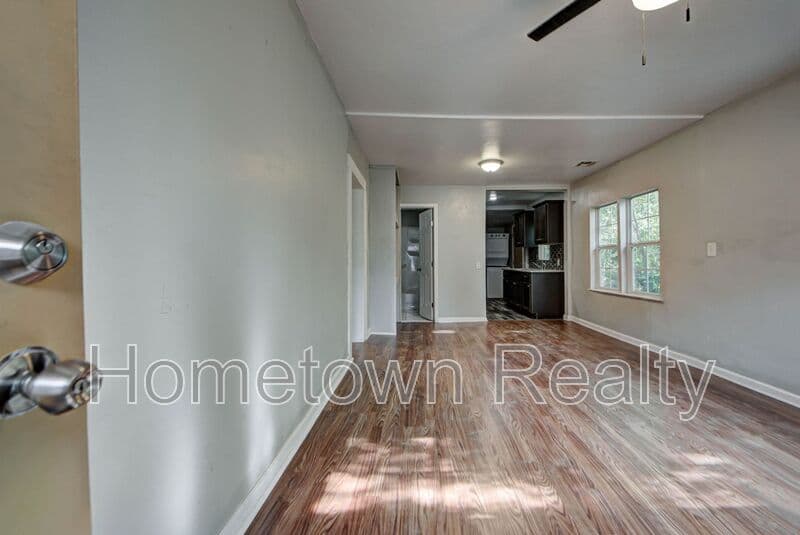 Oklahoma City House: 1801 E Madison Street