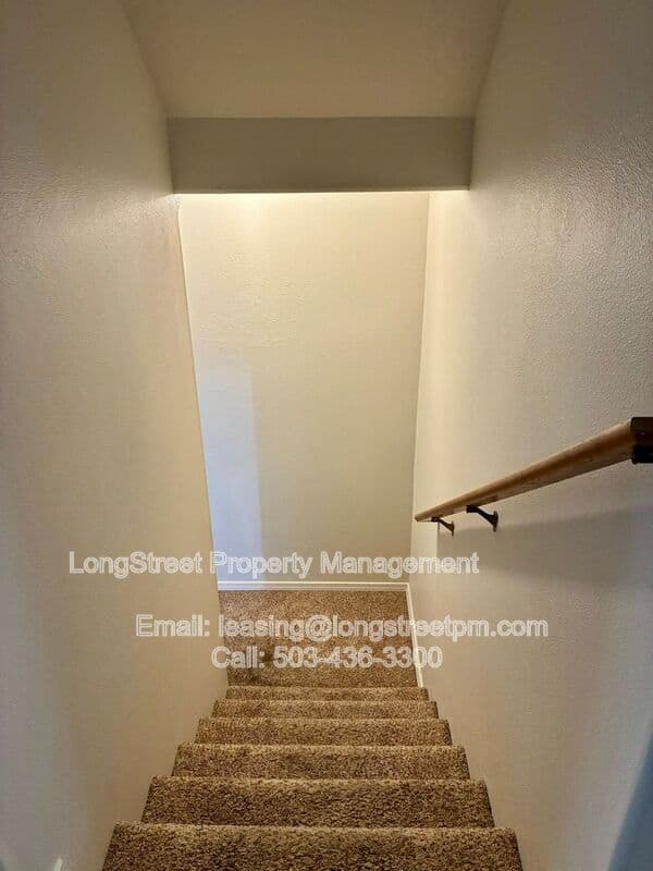 Corvallis Condo: 2349 NW Hummingbird Dr