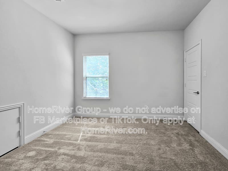 Keller House: 3000 Crestwater Rdg