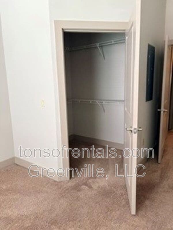 Greenville Condo: 98 E. McBee Ave.