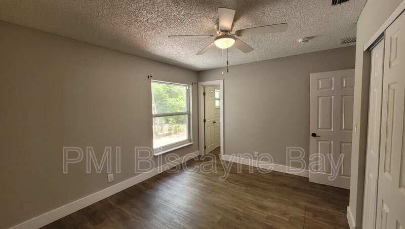 Coral Springs House: 1309 NW 89th Dr