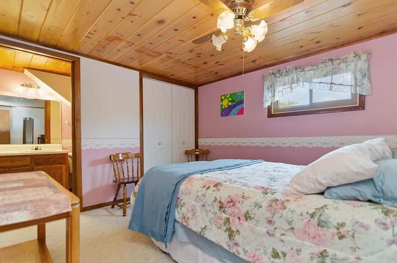Green Bay House: 1266 Shadow Lane