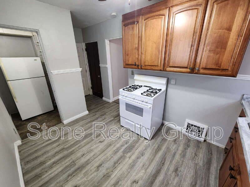Terre Haute Condo: 1609 South 5th Street