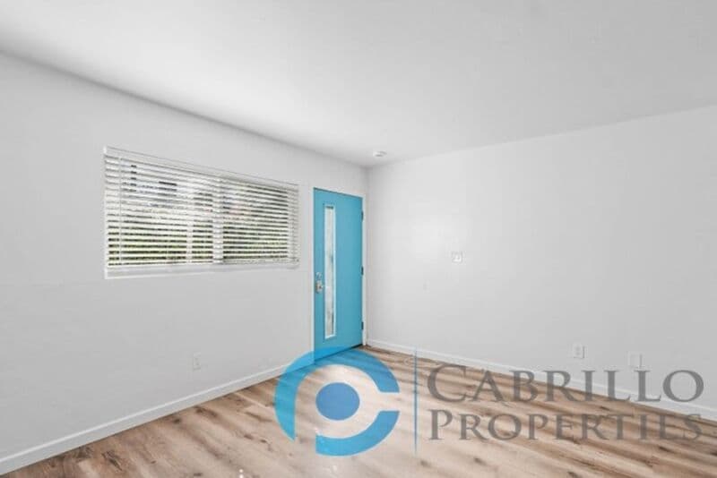 San Diego Condo: 4121 1/2 Kansas Street