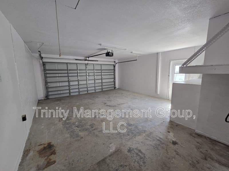 Spring Hill House: 4291 Goldcoast Avenue
