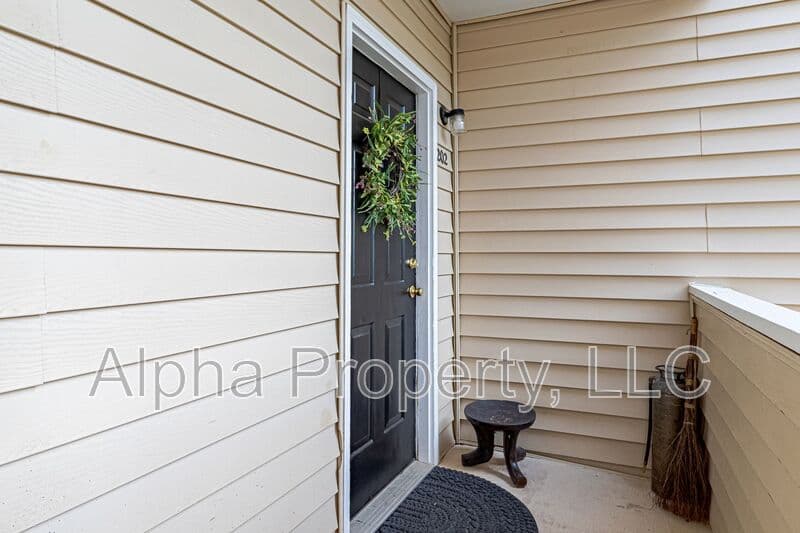 Greenville Condo: 2601 Duncan Chapel Rd