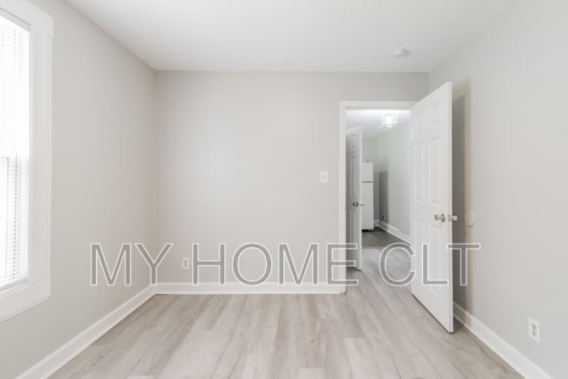 Charlotte Condo: 2517 Hemphill Street - 2