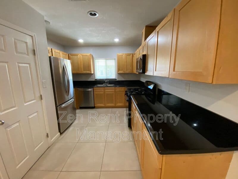 Phoenix House: 2032 W Medlock Drive
