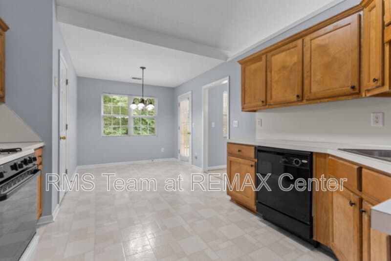 Dacula House: 2510 Fort Daniels Dr