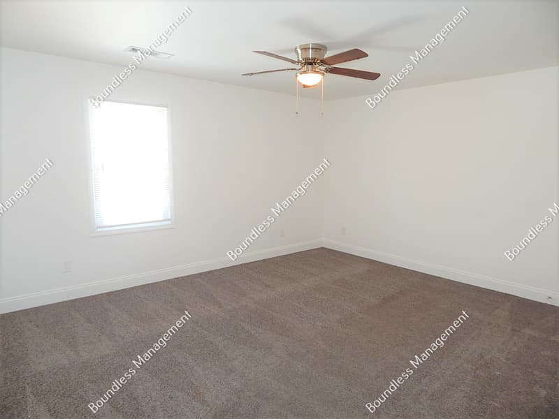 Atlanta House: 395 Westchester Blvd NW