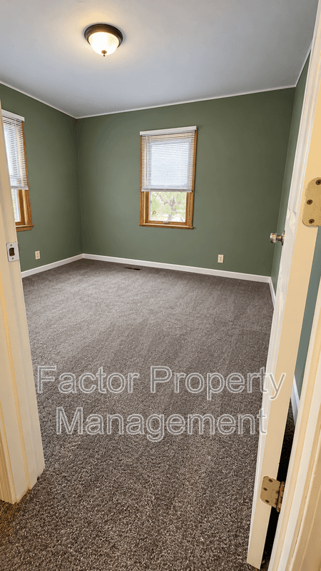 North Mankato Condo: 110 Wheeler Ave