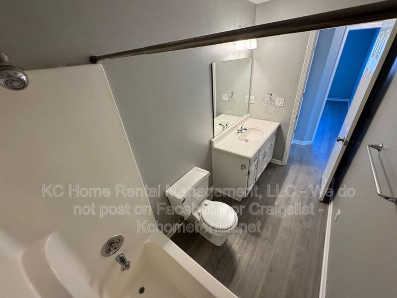 Shawnee House: 4719 Switzer Rd.