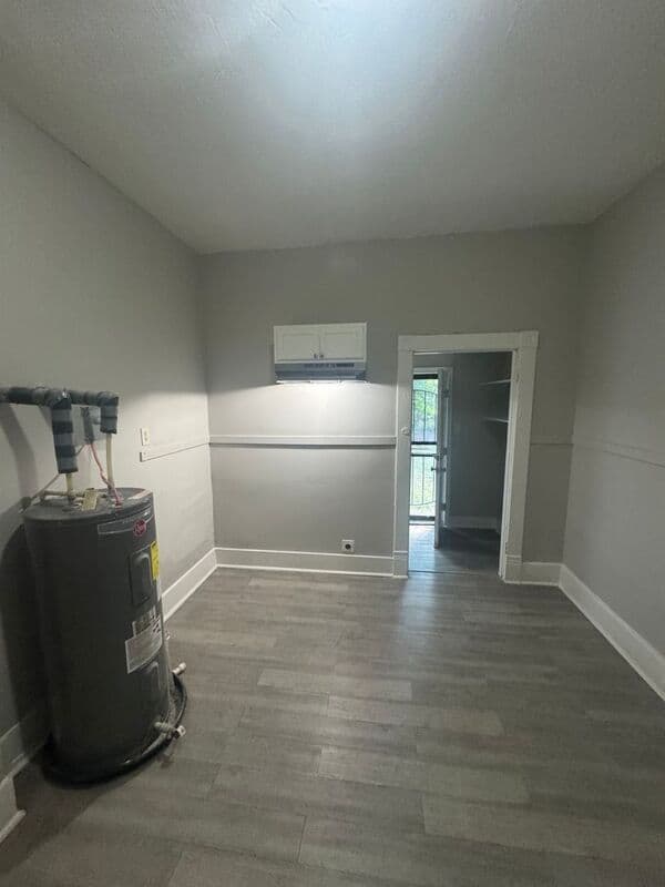 Memphis House: 961 Joseph Pl