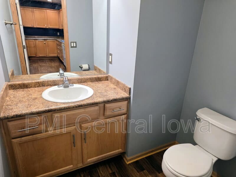 Johnston Townhome: 5570 Boston Ct