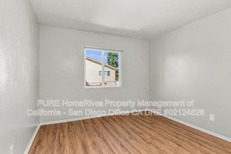 San Diego House: 6554 Pinecone Ln