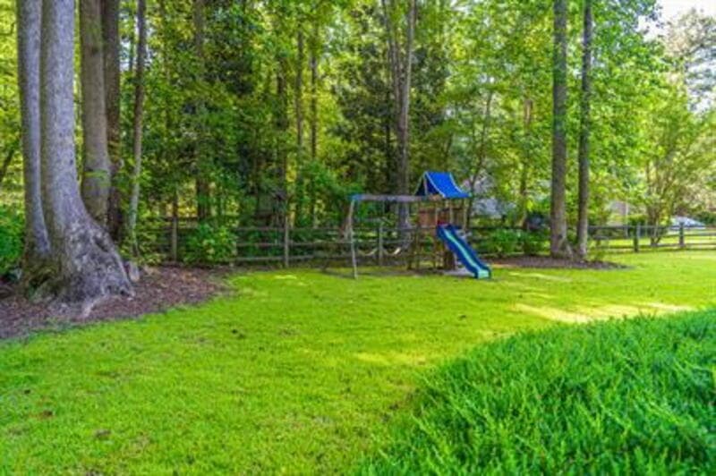 Southern Pines House: 145 Sandhurst Place