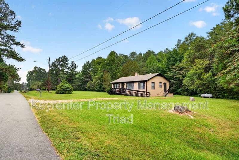 Gibsonville House: 300 Martingale Drive