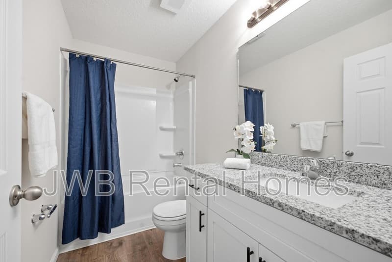 Jacksonville House: 7648 Eaton Ave