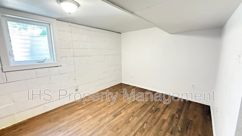 Richland Condo: 1209 Stevens Dr.