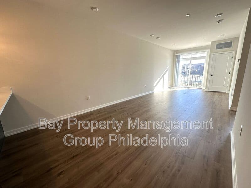 Chalfont Condo: 409 W Butler Ave