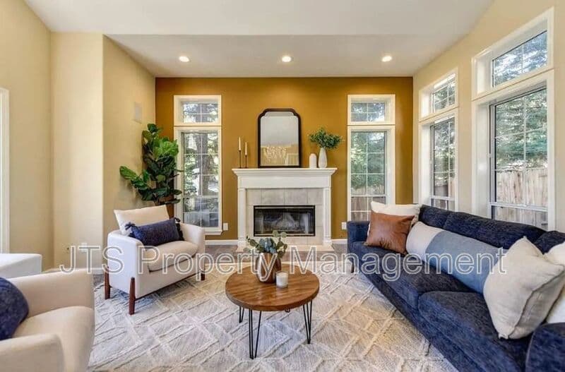 El Dorado Hills House: 4210 Mepham Court