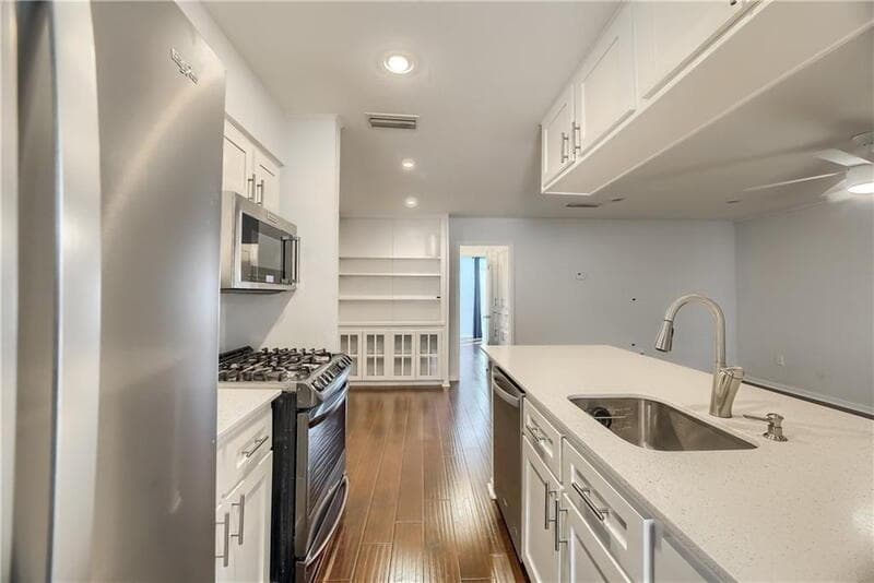 Austin Condo: 1240 Barton Hills Drive