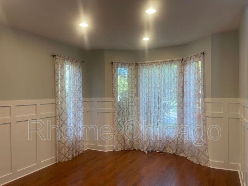 Carol Stream House: 1034 Idaho St.