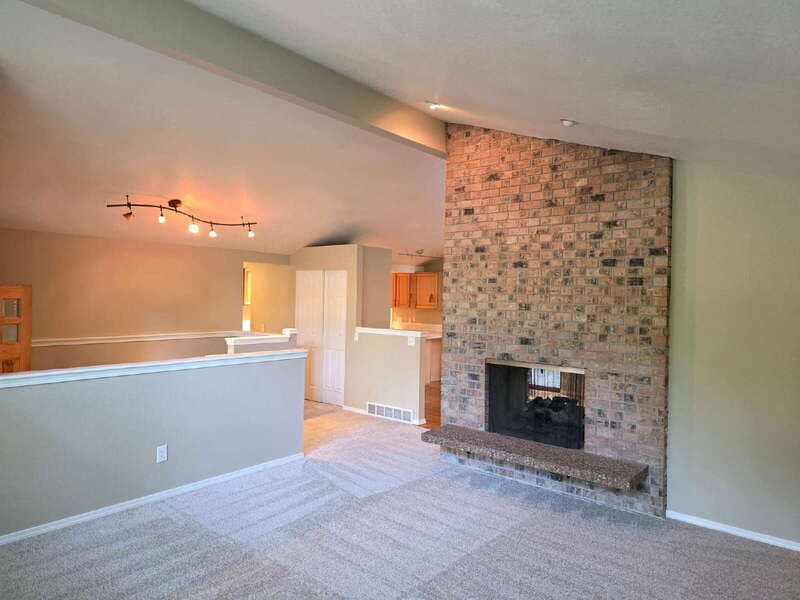 Mill Creek House: 2730 152nd Pl SE