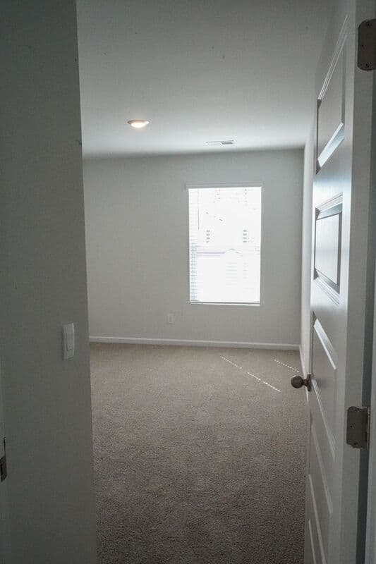 Bloomingdale House: 418 Coconut Dr
