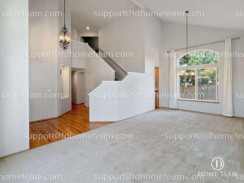 Kent House: 12815 SE 223rd Pl